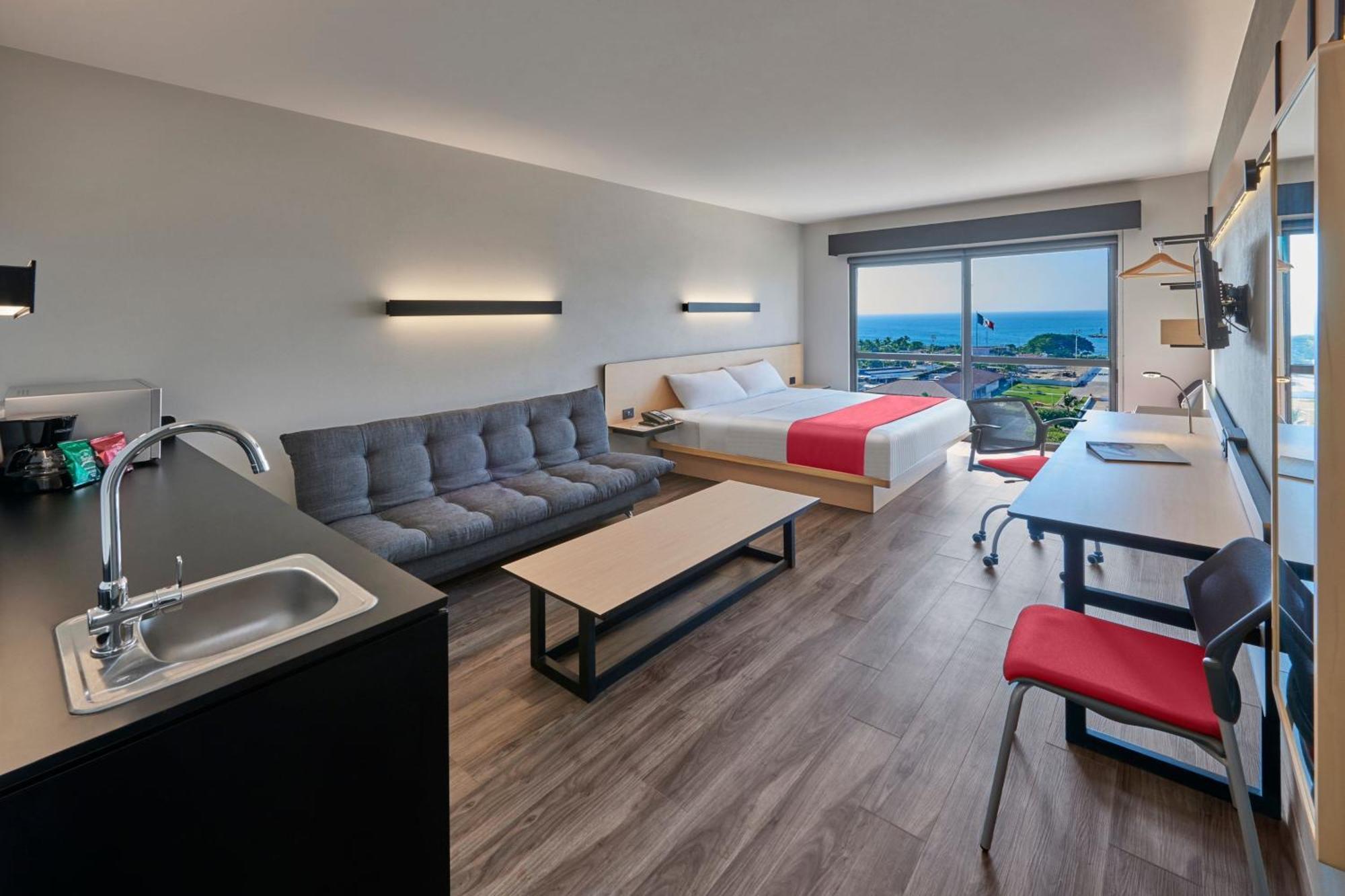 City Express Plus By Marriott Puerto Vallarta Eksteriør billede