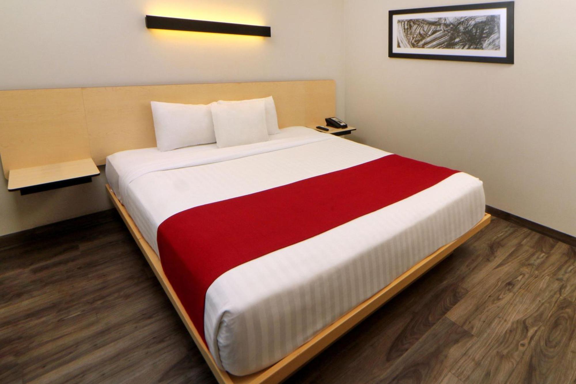 City Express Plus By Marriott Puerto Vallarta Eksteriør billede