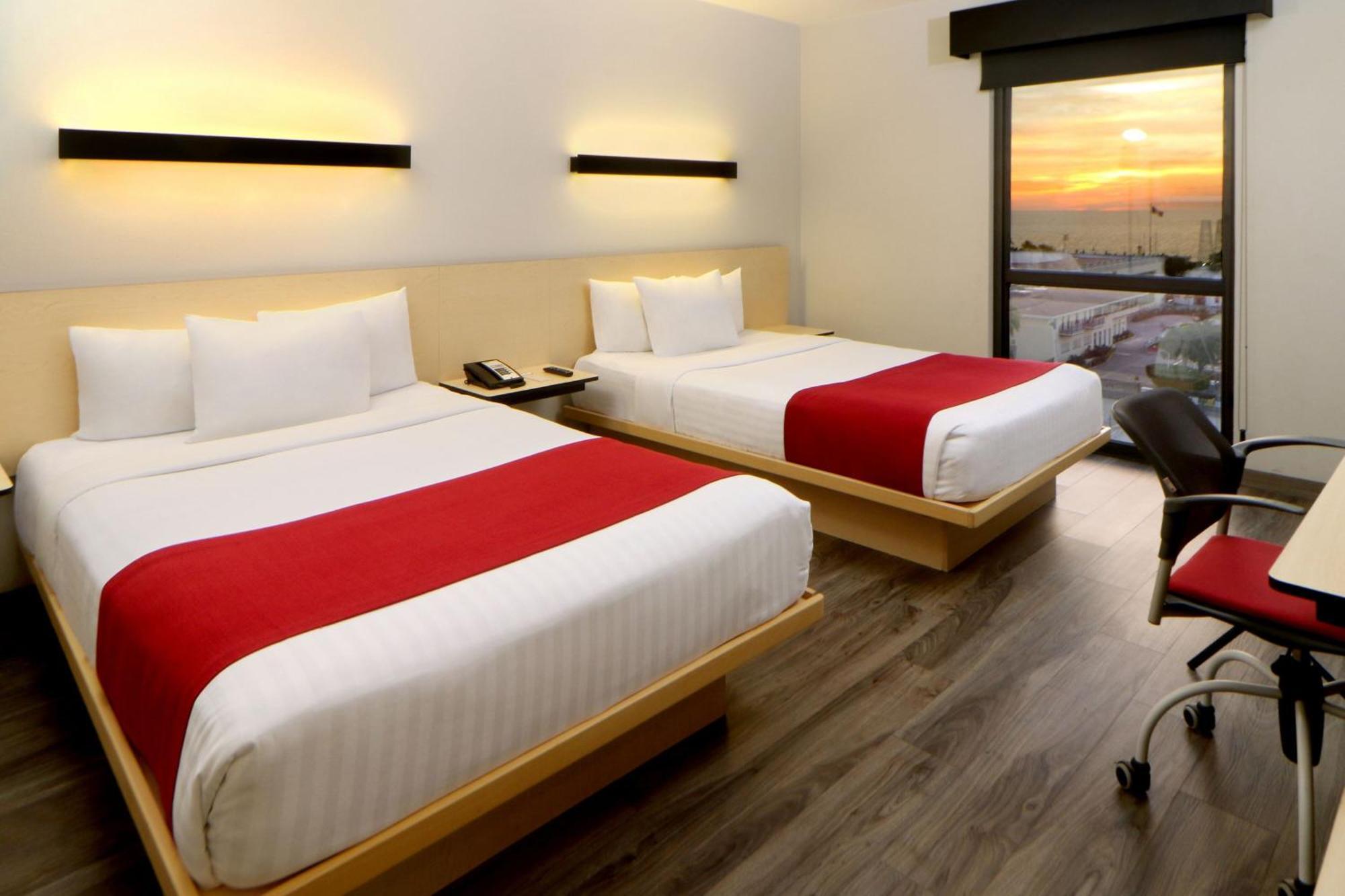 City Express Plus By Marriott Puerto Vallarta Eksteriør billede