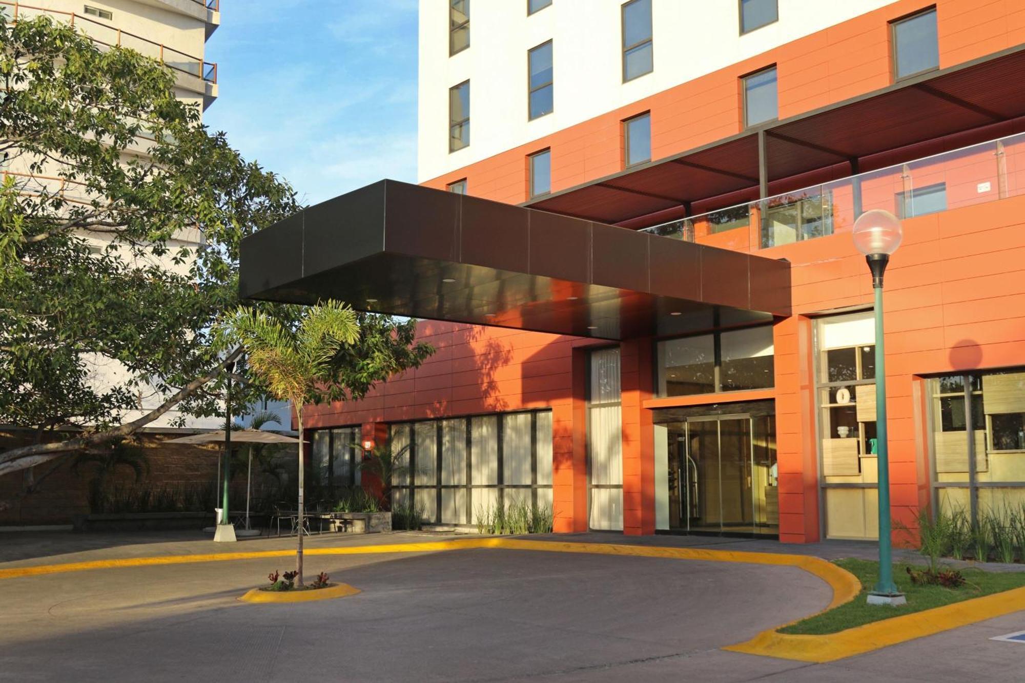 City Express Plus By Marriott Puerto Vallarta Eksteriør billede