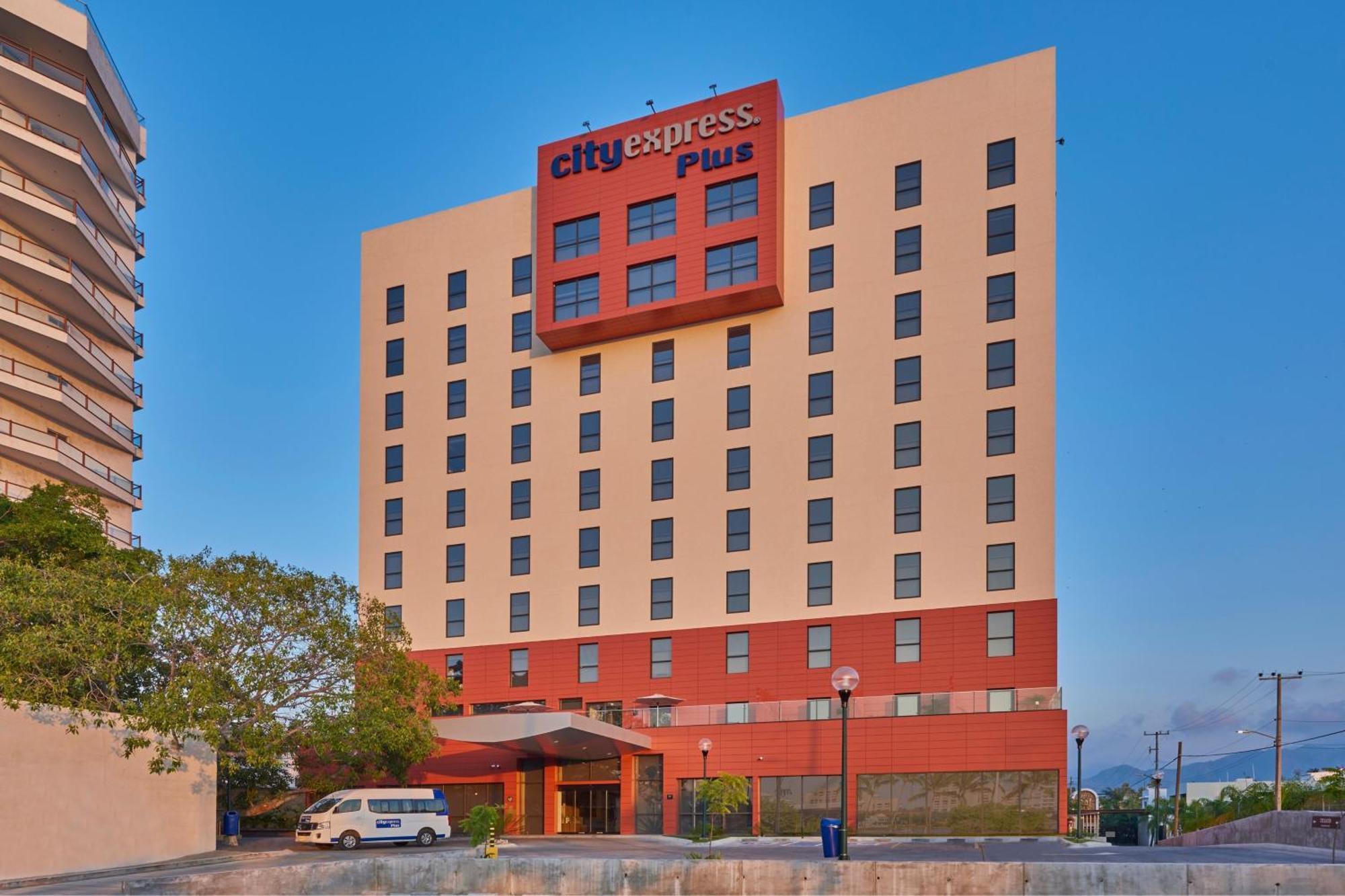 City Express Plus By Marriott Puerto Vallarta Eksteriør billede